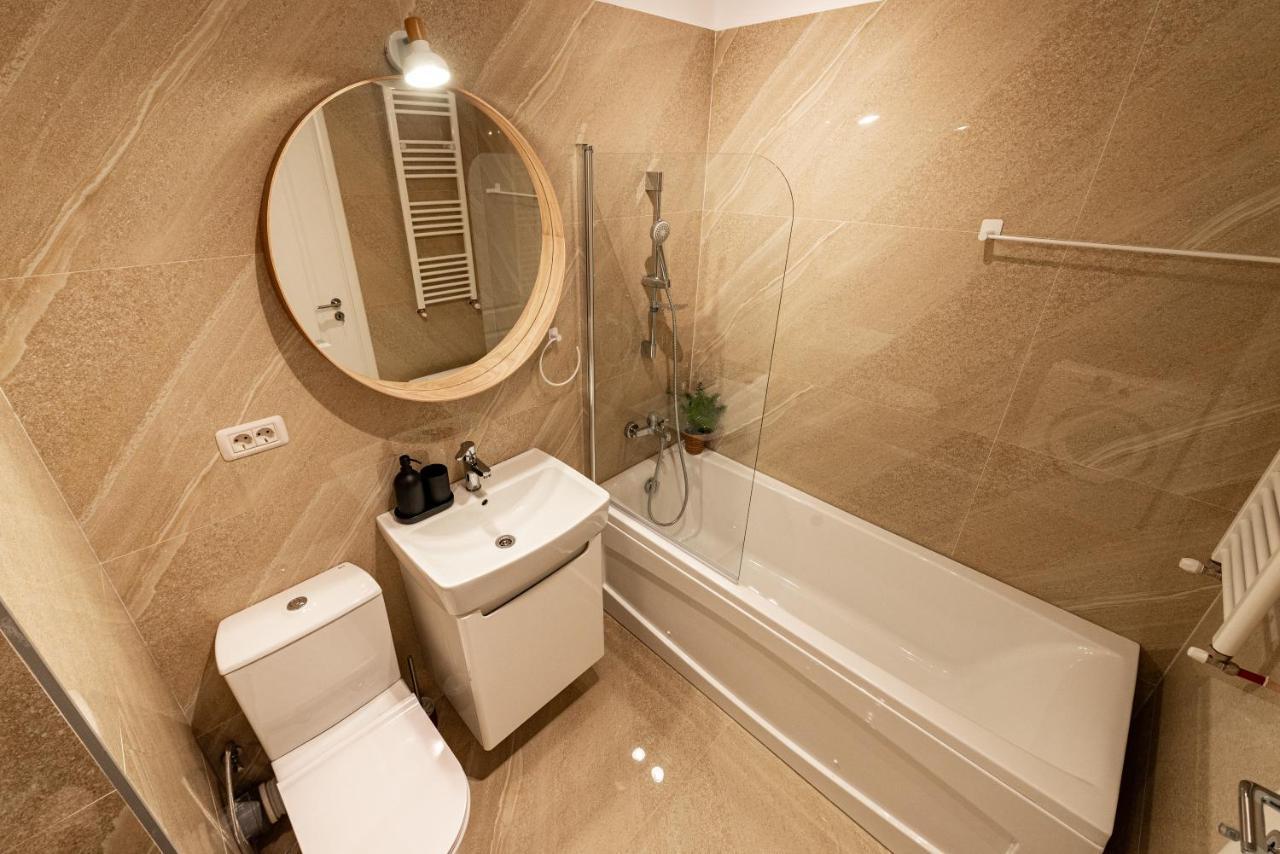 Central Spacious Apartment 506 부쿠레슈티 외부 사진